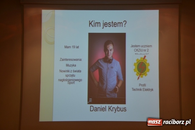 Zdjęcie w galerii na portalu naszraciborz.pl: Jak założyć działalność gospodarczą w miejscu zamieszkania? Ostatni dzień Światowego Tygodnia Przedsiębiorczości na raciborskim zamku  wiadomości z regionu