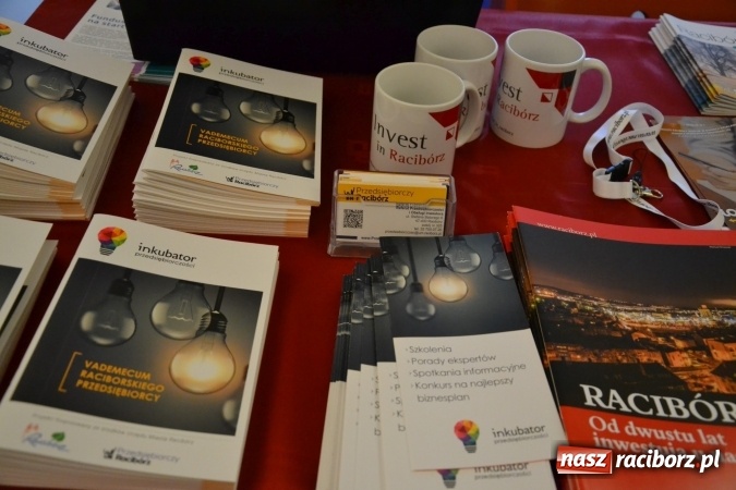 Zdjęcie w galerii na portalu naszraciborz.pl: Jak założyć działalność gospodarczą w miejscu zamieszkania? Ostatni dzień Światowego Tygodnia Przedsiębiorczości na raciborskim zamku  wiadomości z regionu
