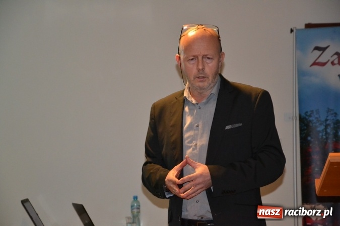 Zdjęcie w galerii na portalu naszraciborz.pl: Jak założyć działalność gospodarczą w miejscu zamieszkania? Ostatni dzień Światowego Tygodnia Przedsiębiorczości na raciborskim zamku  wiadomości z regionu