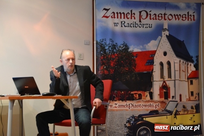 Zdjęcie w galerii na portalu naszraciborz.pl: Jak założyć działalność gospodarczą w miejscu zamieszkania? Ostatni dzień Światowego Tygodnia Przedsiębiorczości na raciborskim zamku  wiadomości z regionu