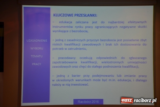 Zdjęcie w galerii na portalu naszraciborz.pl: Jak założyć działalność gospodarczą w miejscu zamieszkania? Ostatni dzień Światowego Tygodnia Przedsiębiorczości na raciborskim zamku  wiadomości z regionu