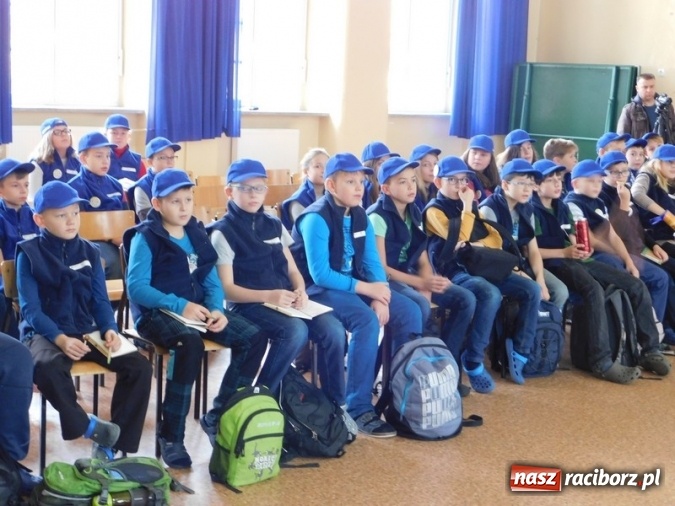 Zdjęcie w galerii na portalu naszraciborz.pl: Ekologiczne spotkanie polsko-czeskie w SP 4  wiadomości z regionu