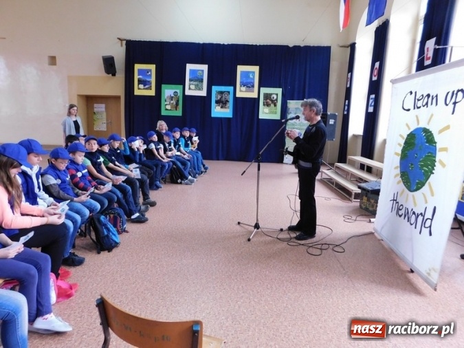 Zdjęcie w galerii na portalu naszraciborz.pl: Ekologiczne spotkanie polsko-czeskie w SP 4  wiadomości z regionu