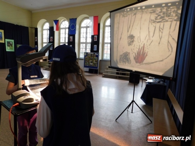 Zdjęcie w galerii na portalu naszraciborz.pl: Ekologiczne spotkanie polsko-czeskie w SP 4  wiadomości z regionu