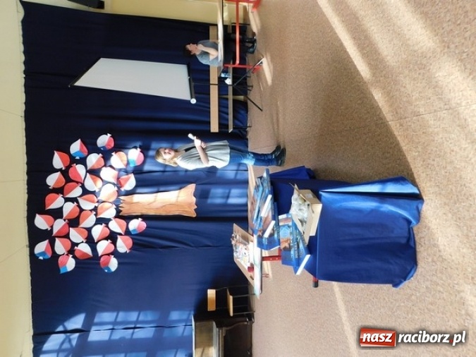 Zdjęcie w galerii na portalu naszraciborz.pl: Ekologiczne spotkanie polsko-czeskie w SP 4  wiadomości z regionu