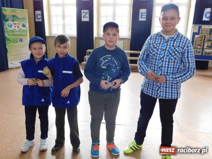 Zdjęcie w galerii na portalu naszraciborz.pl: Ekologiczne spotkanie polsko-czeskie w SP 4  wiadomości z regionu