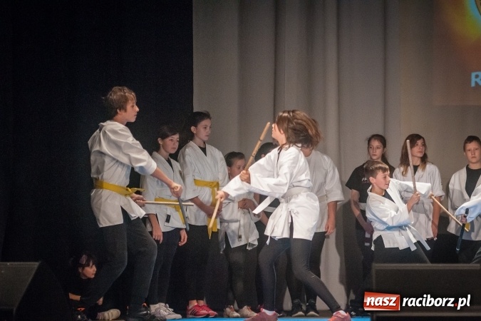 Zdjęcie w galerii na portalu naszraciborz.pl: 25-lecie Pszczyńskiej Akademii Sztuk Walki w Raciborzu wiadomości z regionu