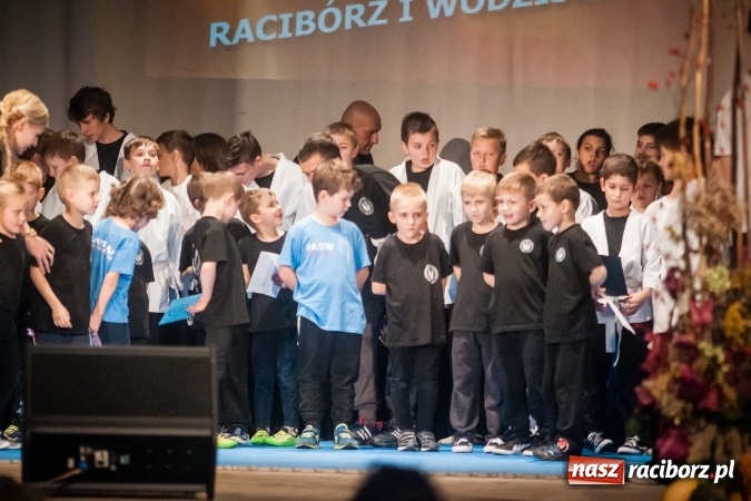 Zdjęcie w galerii na portalu naszraciborz.pl: 25-lecie Pszczyńskiej Akademii Sztuk Walki w Raciborzu wiadomości z regionu