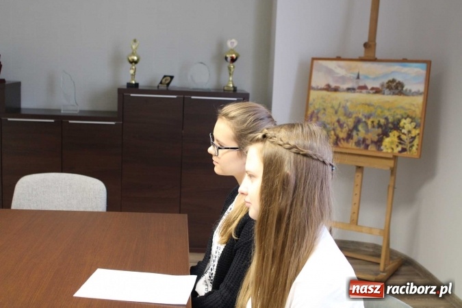 Zdjęcie w galerii na portalu naszraciborz.pl: Nasze Radio - zbliża się finał projektu ZSO w Chałupkach  wiadomości z regionu