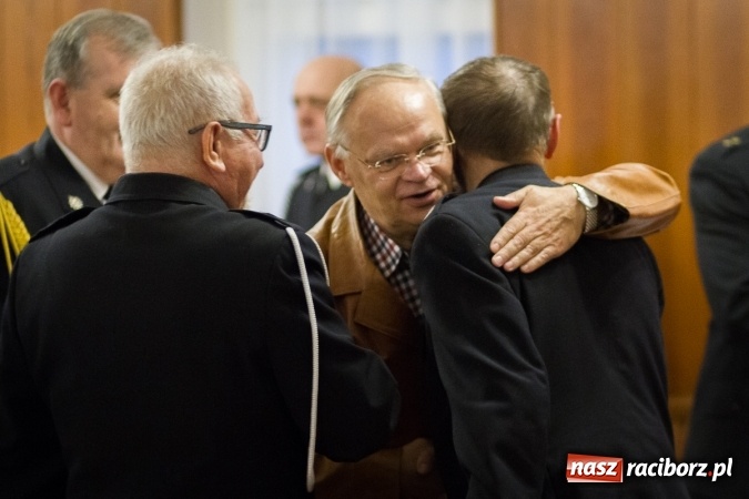 Zdjęcie w galerii na portalu naszraciborz.pl: XXI wiek i XXI spotkanie druhów weteranów ziemi raciborskiej  wiadomości z regionu