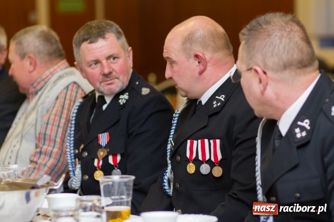 Zdjęcie w galerii na portalu naszraciborz.pl: XXI wiek i XXI spotkanie druhów weteranów ziemi raciborskiej  wiadomości z regionu