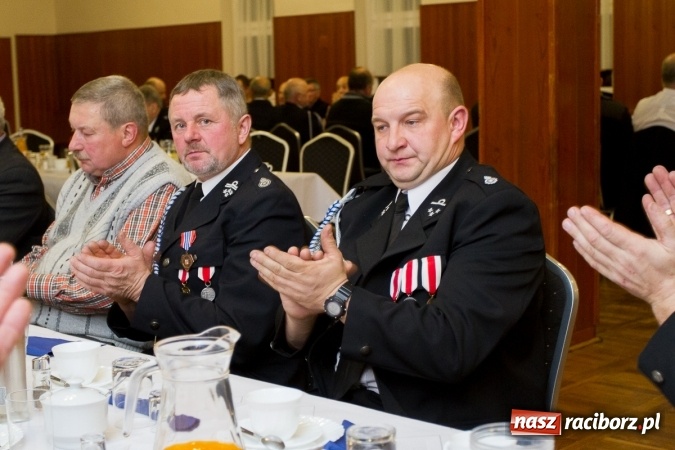 Zdjęcie w galerii na portalu naszraciborz.pl: XXI wiek i XXI spotkanie druhów weteranów ziemi raciborskiej  wiadomości z regionu