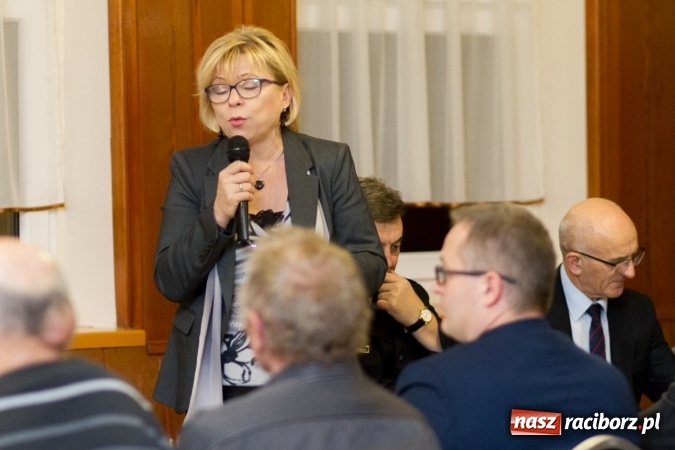 Zdjęcie w galerii na portalu naszraciborz.pl: XXI wiek i XXI spotkanie druhów weteranów ziemi raciborskiej  wiadomości z regionu