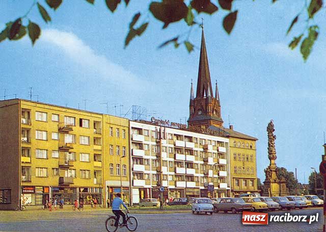 Zdjęcie w galerii na portalu naszraciborz.pl: Niezbędnik czasu PRL-u wiadomości z regionu