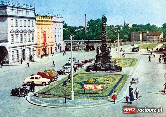 Zdjęcie w galerii na portalu naszraciborz.pl: Niezbędnik czasu PRL-u wiadomości z regionu