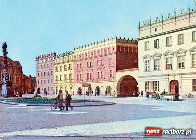 Zdjęcie w galerii na portalu naszraciborz.pl: Niezbędnik czasu PRL-u wiadomości z regionu