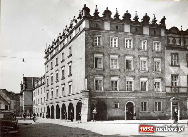 Zdjęcie w galerii na portalu naszraciborz.pl: Niezbędnik czasu PRL-u wiadomości z regionu