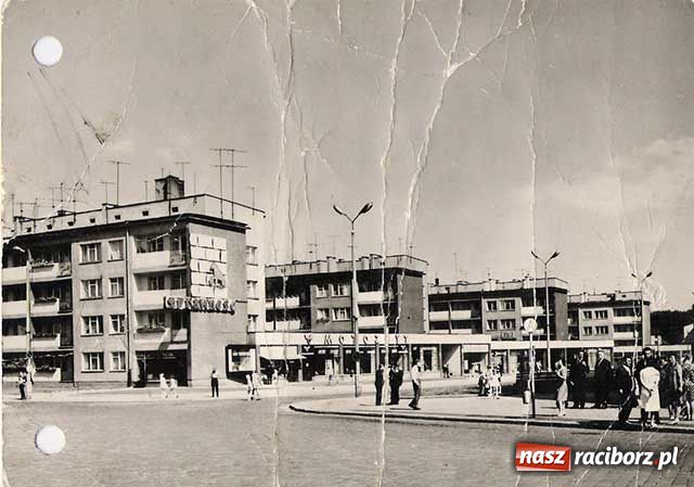 Zdjęcie w galerii na portalu naszraciborz.pl: Niezbędnik czasu PRL-u wiadomości z regionu