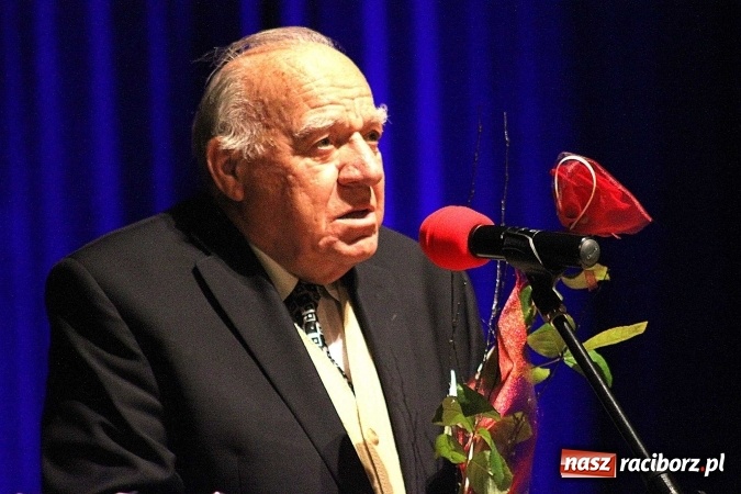 Zdjęcie w galerii na portalu naszraciborz.pl: UNITAS IN VERITATE - wręczono kolejne medale im. Ks. Prałata Stefana Pieczki wiadomości z regionu