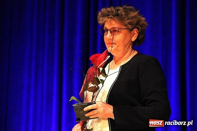 Zdjęcie w galerii na portalu naszraciborz.pl: UNITAS IN VERITATE - wręczono kolejne medale im. Ks. Prałata Stefana Pieczki wiadomości z regionu