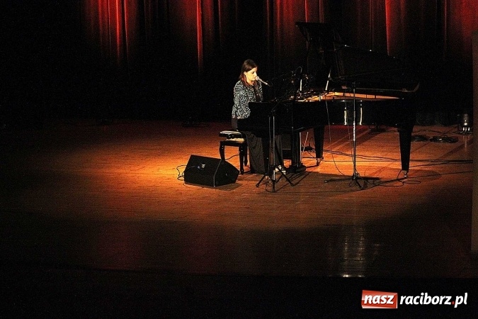 Zdjęcie w galerii na portalu naszraciborz.pl: UNITAS IN VERITATE - wręczono kolejne medale im. Ks. Prałata Stefana Pieczki wiadomości z regionu