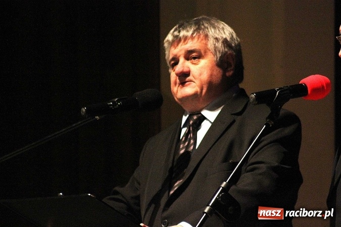 Zdjęcie w galerii na portalu naszraciborz.pl: UNITAS IN VERITATE - wręczono kolejne medale im. Ks. Prałata Stefana Pieczki wiadomości z regionu