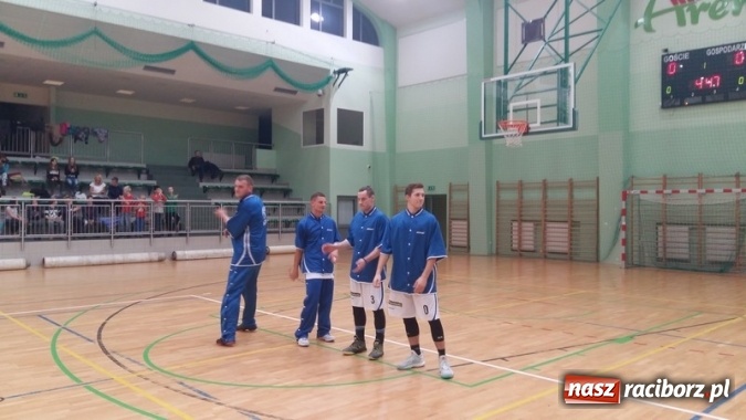 Zdjęcie w galerii na portalu naszraciborz.pl: Koszykówka. Kolejne zwycięstwo Ofensywy  wiadomości z regionu