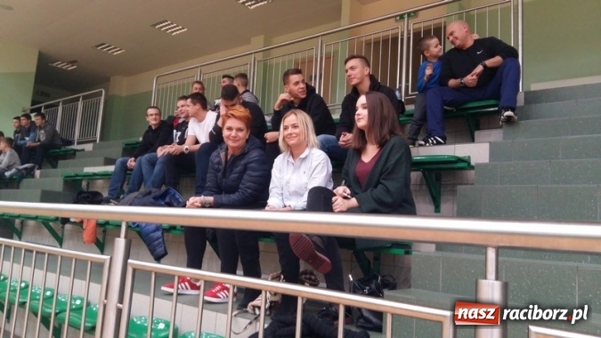 Zdjęcie w galerii na portalu naszraciborz.pl: Koszykówka. Kolejne zwycięstwo Ofensywy  wiadomości z regionu