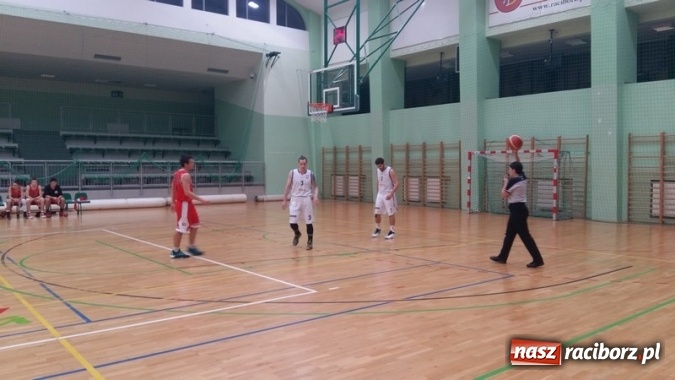 Zdjęcie w galerii na portalu naszraciborz.pl: Koszykówka. Kolejne zwycięstwo Ofensywy  wiadomości z regionu