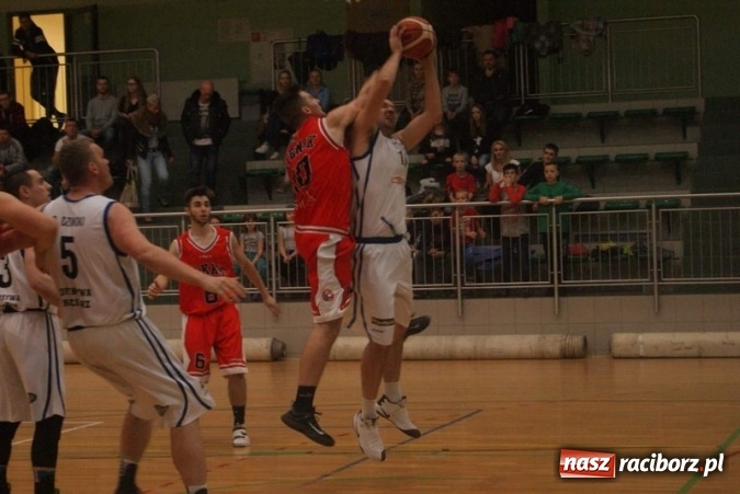 Zdjęcie w galerii na portalu naszraciborz.pl: Koszykówka. Kolejne zwycięstwo Ofensywy  wiadomości z regionu