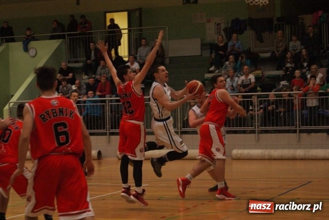 Zdjęcie w galerii na portalu naszraciborz.pl: Koszykówka. Kolejne zwycięstwo Ofensywy  wiadomości z regionu