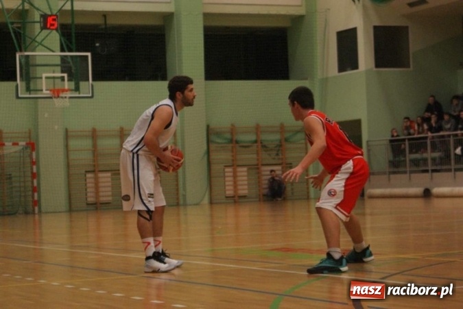 Zdjęcie w galerii na portalu naszraciborz.pl: Koszykówka. Kolejne zwycięstwo Ofensywy  wiadomości z regionu