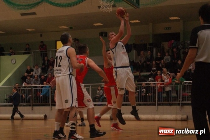 Zdjęcie w galerii na portalu naszraciborz.pl: Koszykówka. Kolejne zwycięstwo Ofensywy  wiadomości z regionu