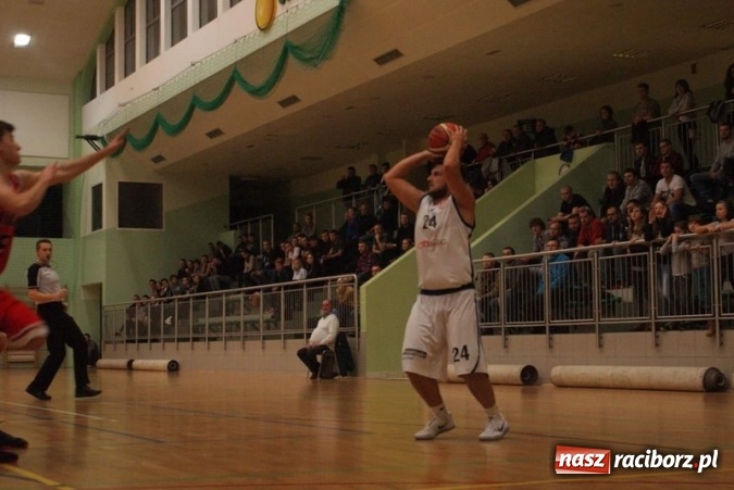 Zdjęcie w galerii na portalu naszraciborz.pl: Koszykówka. Kolejne zwycięstwo Ofensywy  wiadomości z regionu