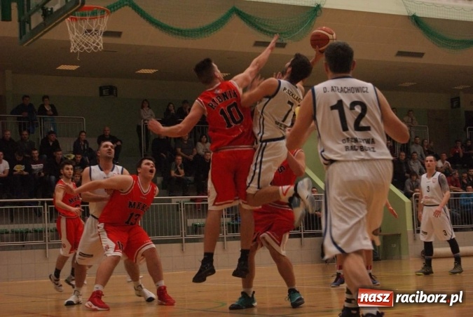 Zdjęcie w galerii na portalu naszraciborz.pl: Koszykówka. Kolejne zwycięstwo Ofensywy  wiadomości z regionu