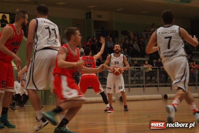 Zdjęcie w galerii na portalu naszraciborz.pl: Koszykówka. Kolejne zwycięstwo Ofensywy  wiadomości z regionu