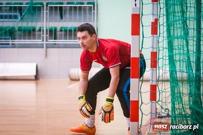 Zdjęcie w galerii na portalu naszraciborz.pl: Niedzielny maraton futsalu w Arenie Rafako wiadomości z regionu