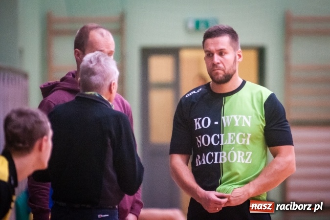 Zdjęcie w galerii na portalu naszraciborz.pl: Niedzielny maraton futsalu w Arenie Rafako wiadomości z regionu