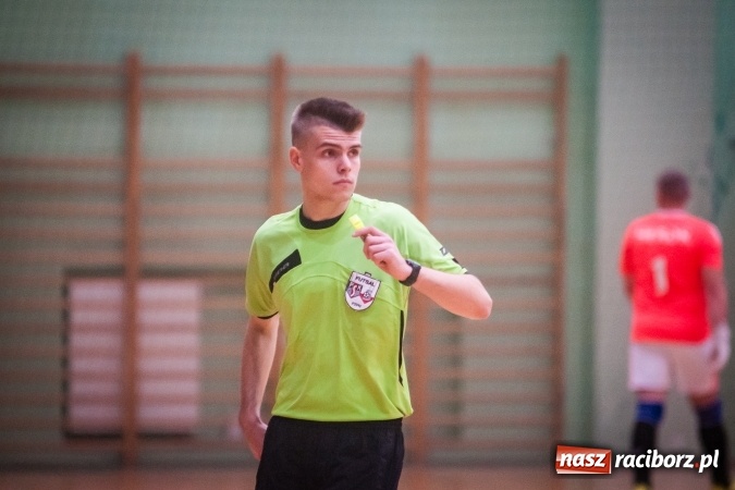 Zdjęcie w galerii na portalu naszraciborz.pl: Niedzielny maraton futsalu w Arenie Rafako wiadomości z regionu