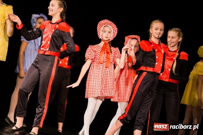 Zdjęcie w galerii na portalu naszraciborz.pl: Skaza wystąpiła charytatywnie dla Oliwii wiadomości z regionu