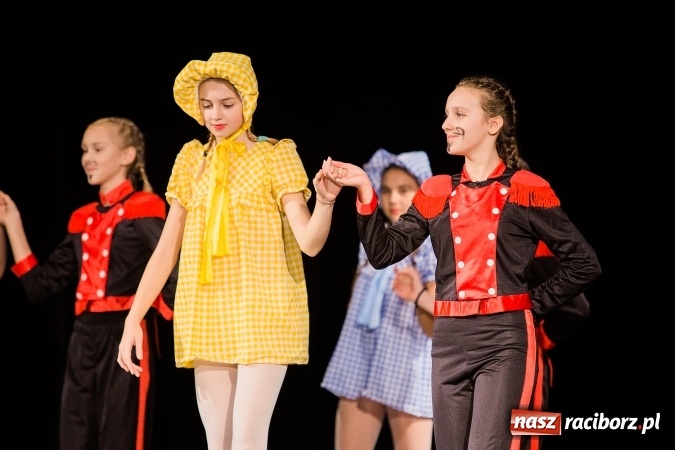 Zdjęcie w galerii na portalu naszraciborz.pl: Skaza wystąpiła charytatywnie dla Oliwii wiadomości z regionu