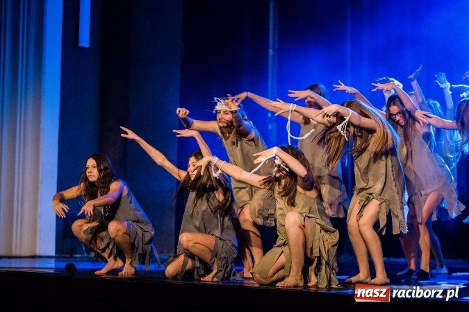 Zdjęcie w galerii na portalu naszraciborz.pl: Skaza wystąpiła charytatywnie dla Oliwii wiadomości z regionu