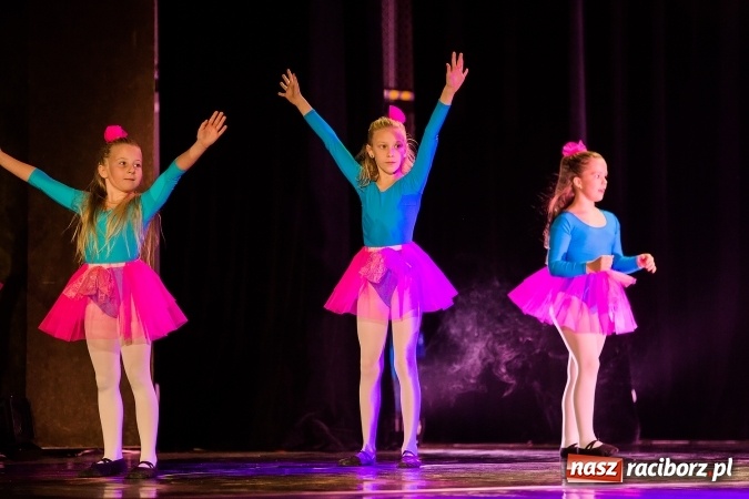 Zdjęcie w galerii na portalu naszraciborz.pl: Skaza wystąpiła charytatywnie dla Oliwii wiadomości z regionu