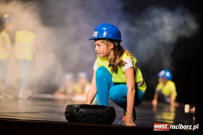 Zdjęcie w galerii na portalu naszraciborz.pl: Skaza wystąpiła charytatywnie dla Oliwii wiadomości z regionu