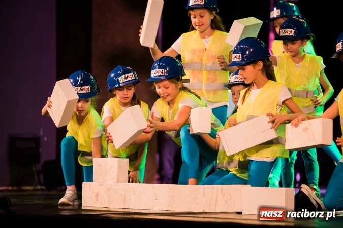 Zdjęcie w galerii na portalu naszraciborz.pl: Skaza wystąpiła charytatywnie dla Oliwii wiadomości z regionu