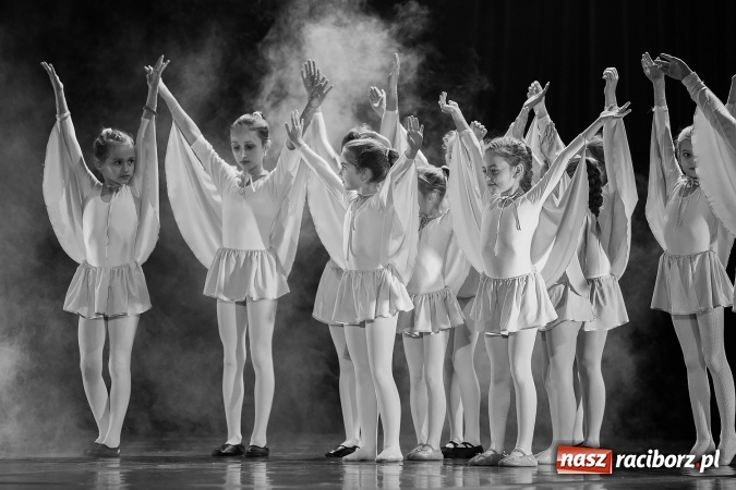 Zdjęcie w galerii na portalu naszraciborz.pl: Skaza wystąpiła charytatywnie dla Oliwii wiadomości z regionu