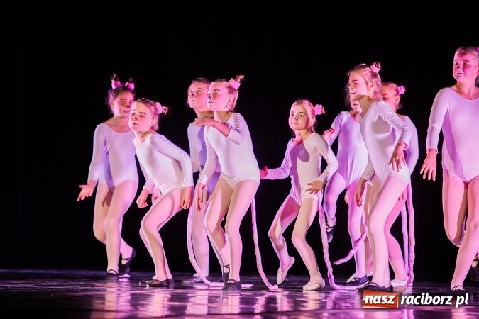 Zdjęcie w galerii na portalu naszraciborz.pl: Skaza wystąpiła charytatywnie dla Oliwii wiadomości z regionu