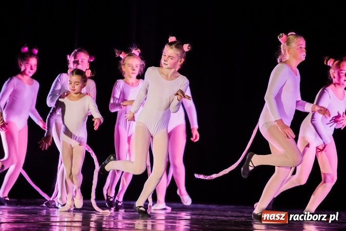 Zdjęcie w galerii na portalu naszraciborz.pl: Skaza wystąpiła charytatywnie dla Oliwii wiadomości z regionu