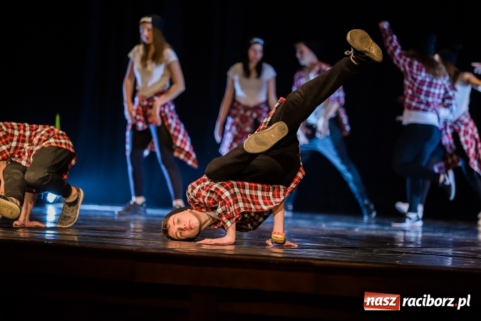 Zdjęcie w galerii na portalu naszraciborz.pl: Skaza wystąpiła charytatywnie dla Oliwii wiadomości z regionu