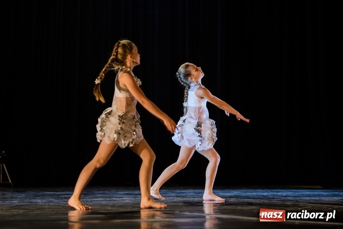 Zdjęcie w galerii na portalu naszraciborz.pl: Skaza wystąpiła charytatywnie dla Oliwii wiadomości z regionu